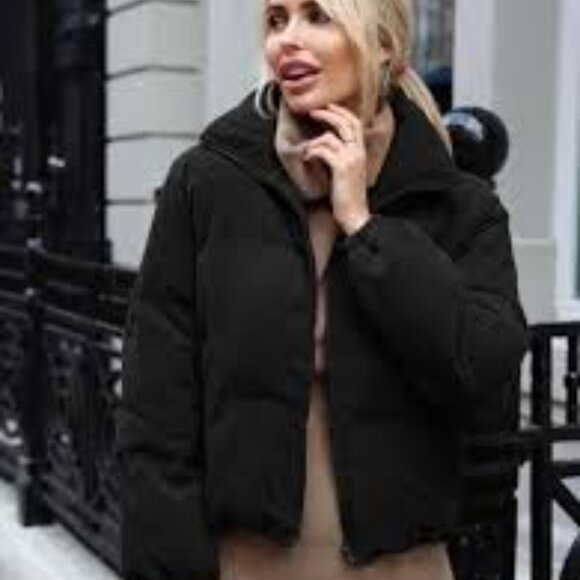 SHEIN Black Puffer Jacket - Picture 1 of 4